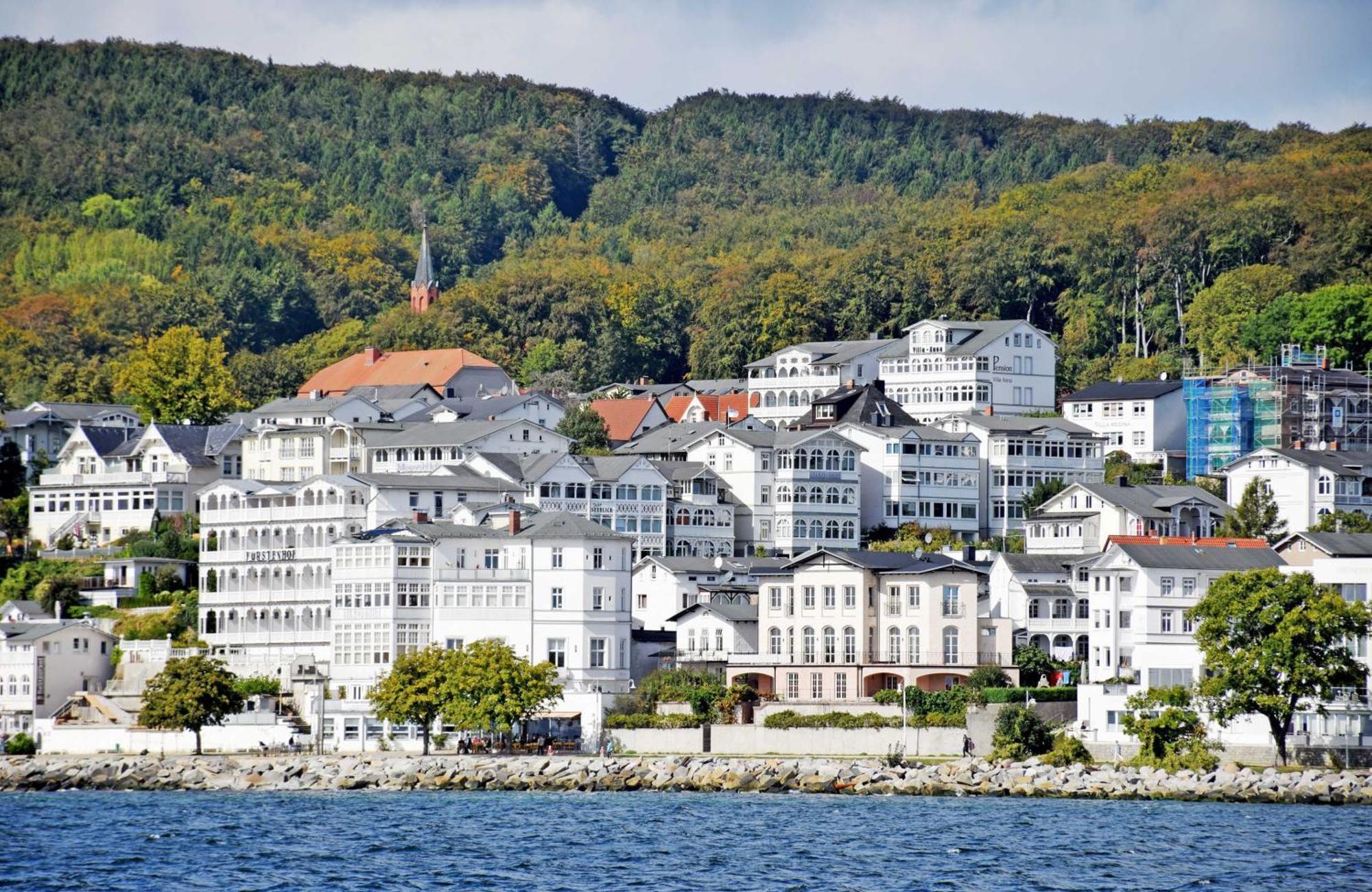 Schoene Ferienwohnungen In Sassnit Sassnitz Bagian luar foto